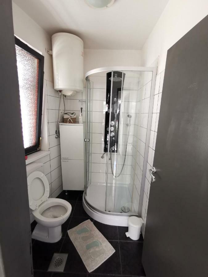 Apartment Old Town بولا المظهر الخارجي الصورة